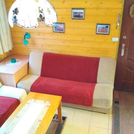 Pepasowka Chatka Puchatka Łukęcin Buitenkant foto