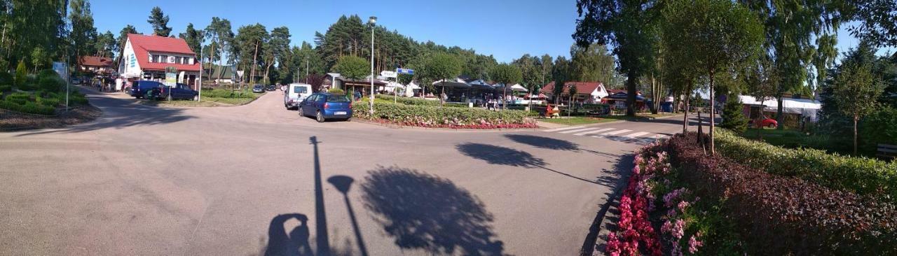 Pepasowka Chatka Puchatka Łukęcin Buitenkant foto